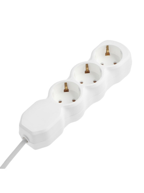Удлинитель Luazon Lighting ECO, 3 розетки, 1.7 м, 10 А, 2200 Вт, ПВС 3×0.75 мм2, с заземлением, белый