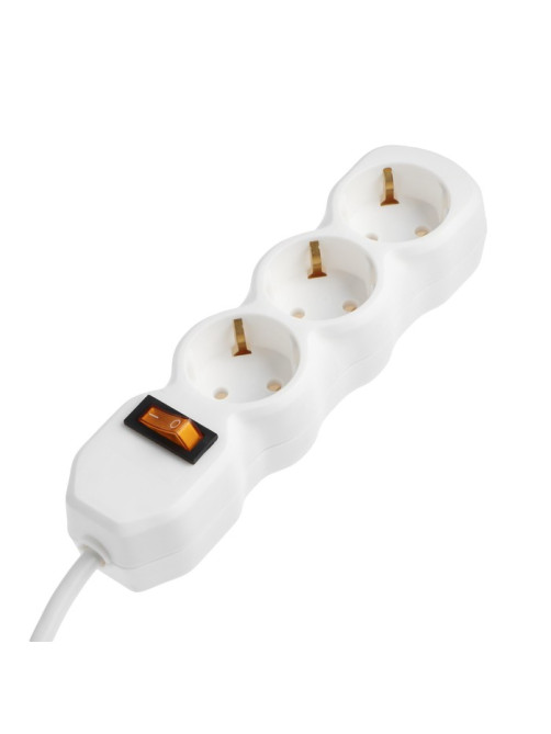 Удлинитель Luazon Lighting ECO, 3 розетки, 1.5 м, 16 А, 3500 Вт, ПВС 3×1 мм2, с заземлением, с выключателем