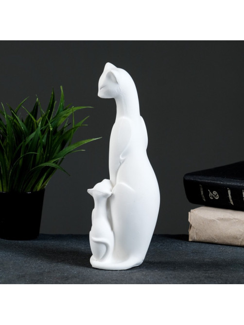Фигурка гипс «Кошка с котенком», 21×7×7 см