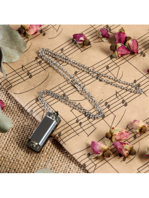 Губная гармошка Music Life 4 отверстия, 8 тонов, 3.5×1.5×1 см, цепь 28 см, серебристая