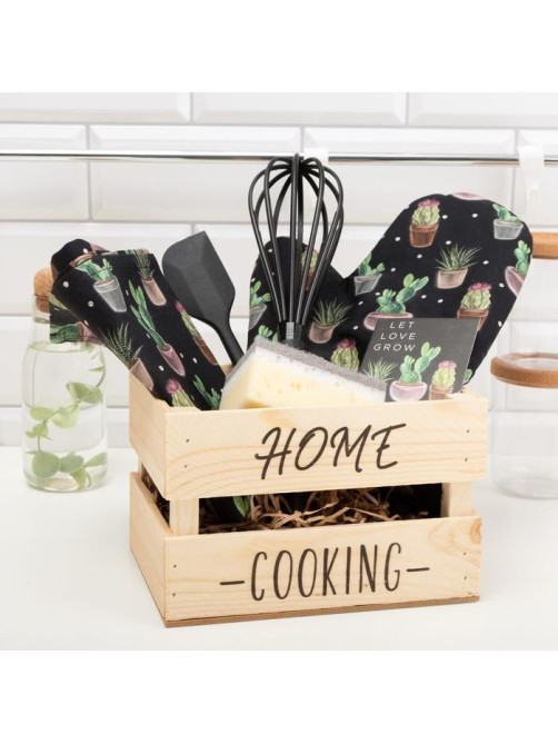 Кухонный набор «Этель» Home cooking: полотенце, варежка-прихватка, лопатка, венчик, губка