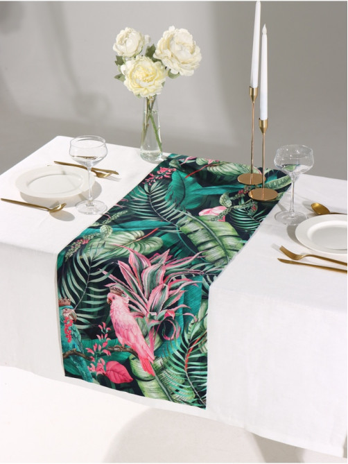 Дорожка на стол «Этель» Tropical parrots 40×146 см, 100% хлопок, саржа 190 г/м², зелёная/чёрная
