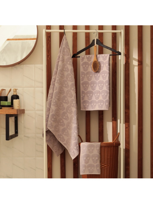 Полотенце махровое Love Life Sculls 50×90 см, 100% хлопок, 450 г/м², светло-розовое