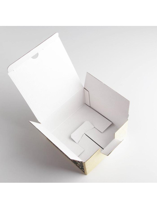 Коробка подарочная новогодняя складная Present, 15×15×7 см, Новый год