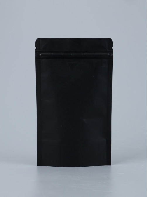 Пакет Zip-lock Крафт с прямоугольным окном, черный,12×20×4 см