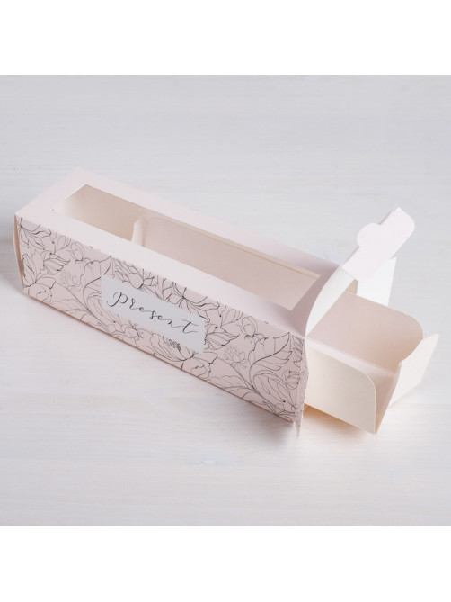 Коробка для макарун, кондитерская упаковка, Present 18×5.5×5.5 см