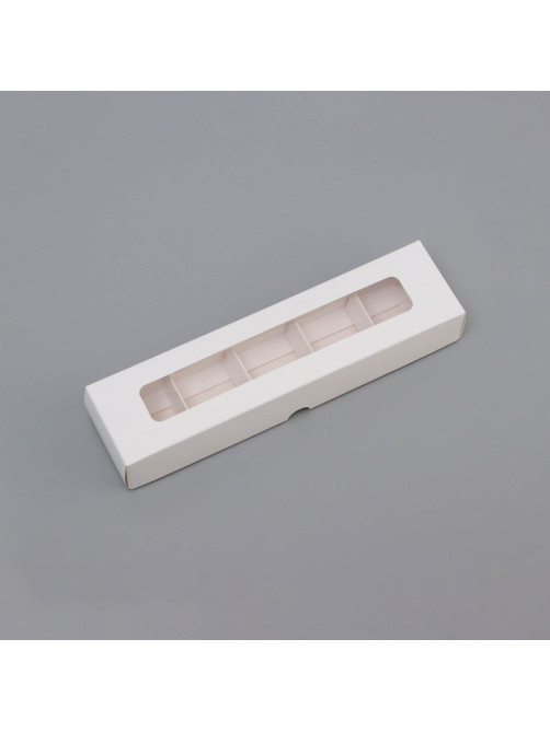 Коробка для 5 конфет с окном, с тонкими разделителями, белый 21×5.5×3.3 см