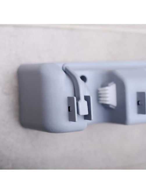 Держатель для уборочного инвентаря с крючками Доляна, 26×6×10 см, серый