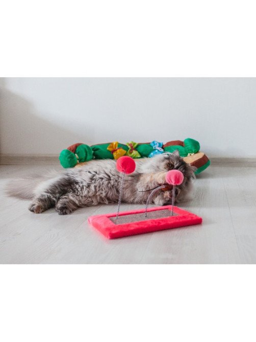 Игрушка для кошек, 27×15.5×25 см, 3 дразнилки и когтеточка, цвет МИКС