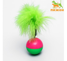 Игрушка-неваляшка для кошек с пухом, пластик, цвет МИКС
