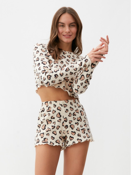 Пижама женская (лонгслив, шорты) KAFTAN Leo love, размер 48-50