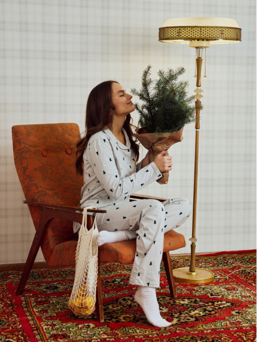 Пижама новогодняя женская (футболка, брюки) KAFTAN «Елки», размер 40-42