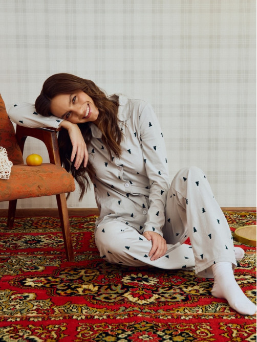 Пижама новогодняя женская (футболка, брюки) KAFTAN «Елки», размер 40-42
