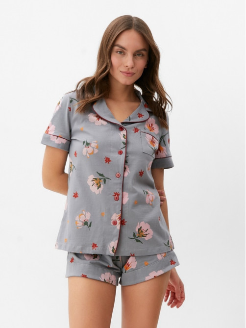 Пижама женская (рубашка, шорты) KAFTAN «Цветы», размер 48-50