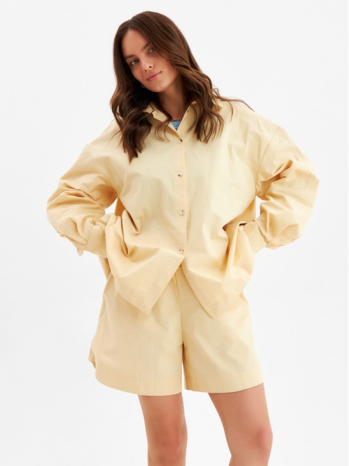 Костюм женский (рубашка, шорты) MINAKU: Oversize, бежевый, размер 44