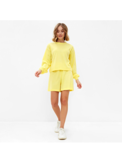 Костюм женский (джемпер, шорты) MINAKU: Casual Collection, цвет лимон, размер 42