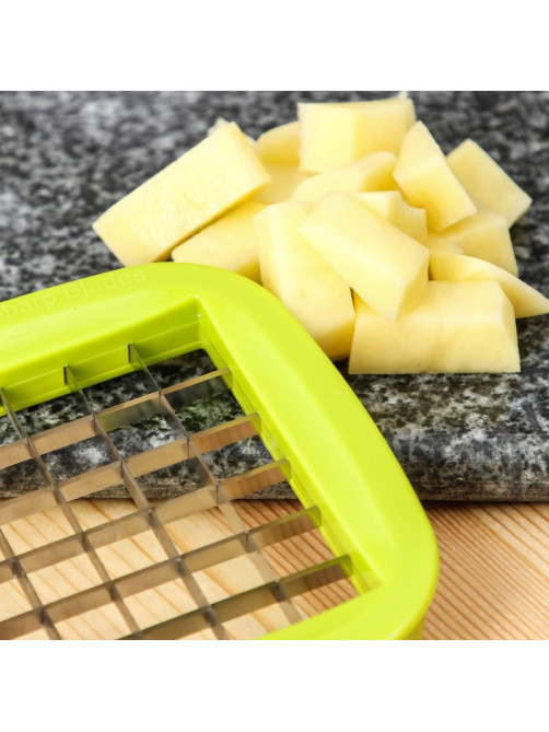Овощерезка универсальная с контейнером Доляна Fresh Cook, 3 сменные насадки и пушер, 14.5×14.5×21 см, бело-зелёная