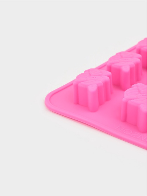 Форма для конфет и шоколада Доляна «Пони», силикон, 18×18×1 см, 16 ячеек, МИКС