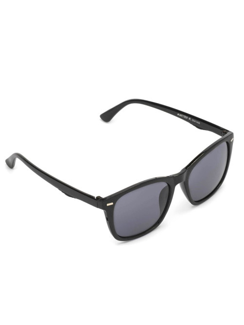 Очки солнцезащитные «OneSun. Wayfarer», uv 400, линза 4.7×6 см, чёрный