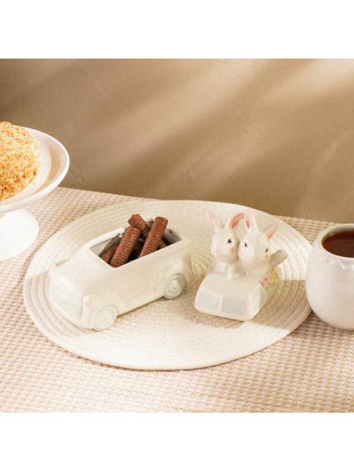 Конфетница SL Home «Пасхальные кролики», 17×10.5×17 см, доломит, белая