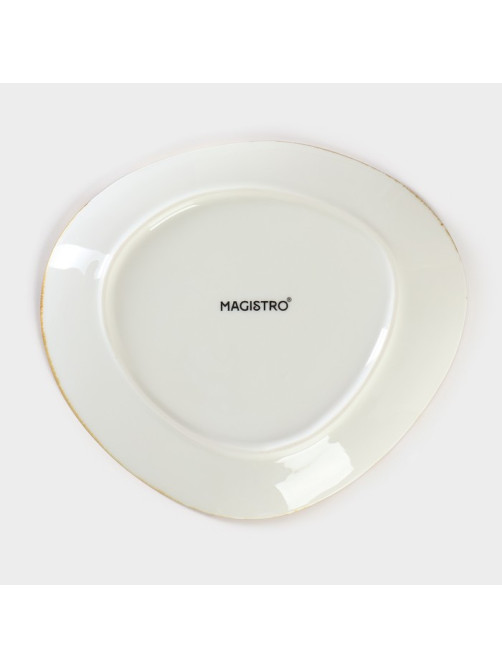 Блюдо фарфоровое для подачи Magistro «Церера», 18.2×16.3 см, белое