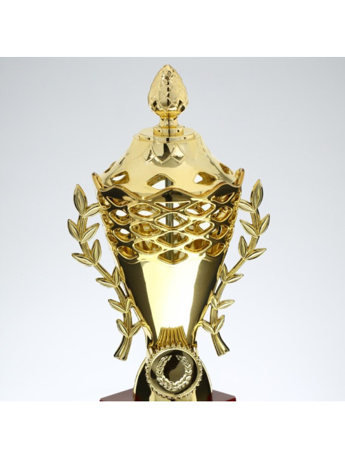 Кубок 184B, наградная фигура, золото, подставка пластик, 24.5 см