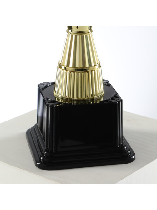 Кубок 155B, наградная фигура, золото, подставка пластик, 36.3×18.4×10.5 см