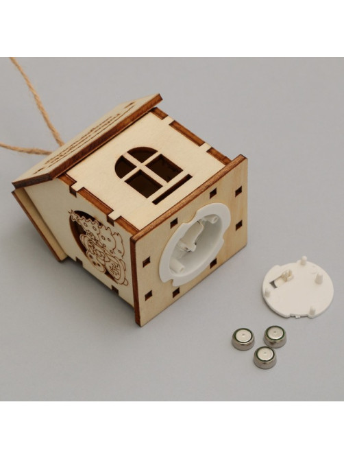 Ёлочная игрушка «Новый год: Счастье в дом», 6×4.5 см