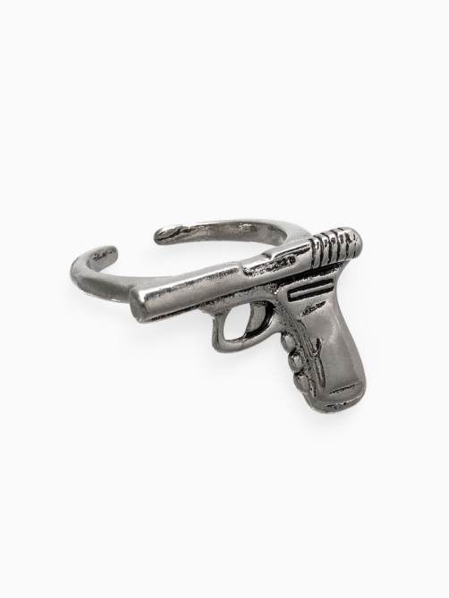 Кольцо GUN пистолет, цвет чернёное серебро, безразмерное