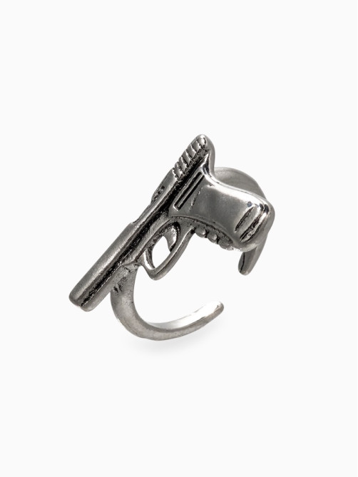 Кольцо GUN пистолет, цвет чернёное серебро, безразмерное