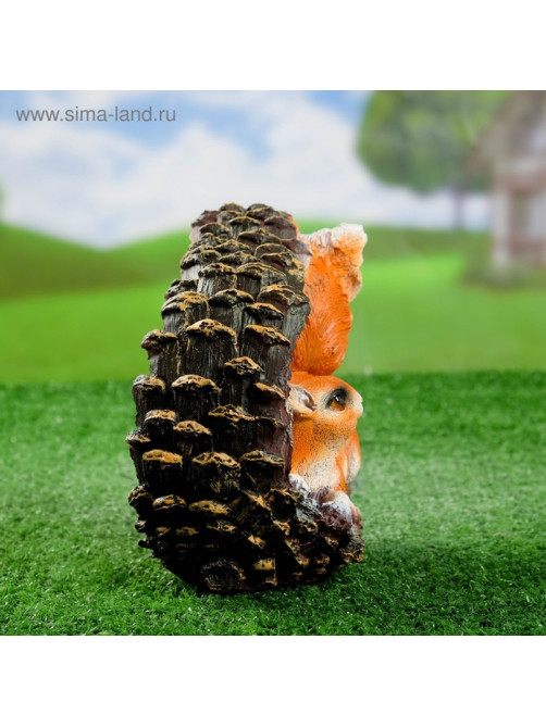 Садовая фигура из полистоуна «Белка в шишке», 25×20×14 см