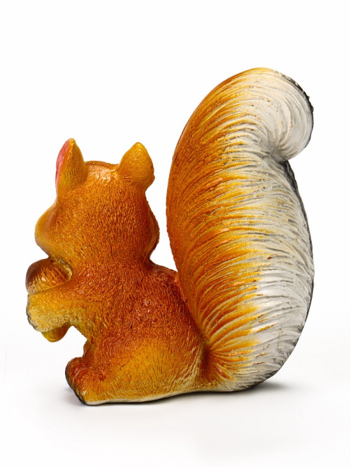 Садовая фигура из гипса «Белка с жёлудем», 13×7×15 см