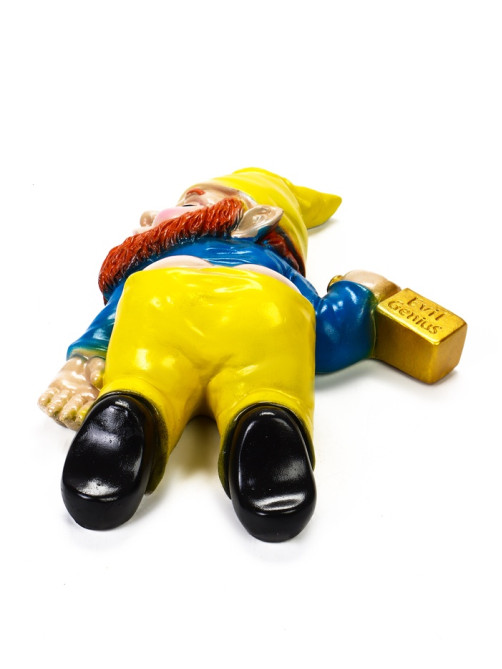Садовая фигура из гипса «Рыжий пьяный гном», 23×16×7 см