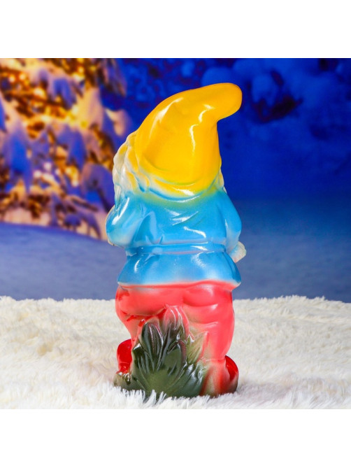 Садовая фигура из гипса «Гном с морковкой», h=36 см