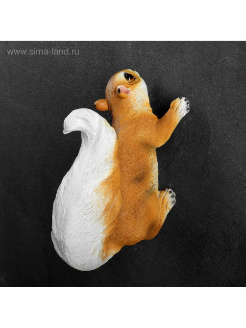 Садовая фигура из полистоуна «Белка», подвесная, 21.5×11×13 см