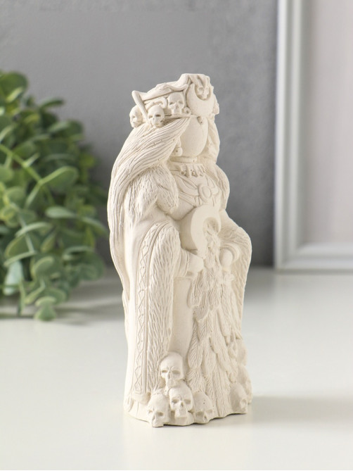 Фигурка гипс «Берегиня Богиня Мара», 13.5×6 см