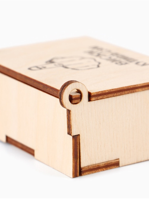 Коробка подарочная деревянная «Купишь сам» 8.5×6×3.5 см