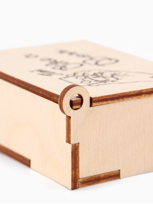 Коробка подарочная деревянная «Пей like a boss» 8.5×6×3.5 см
