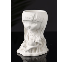 Подставка для мелочей «Девочка с мишкой», гипс, 11×8×6 см
