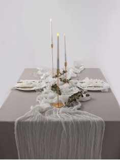 Дорожка на стол «Этель» Ethereality, жатая, 90×180 см, белая