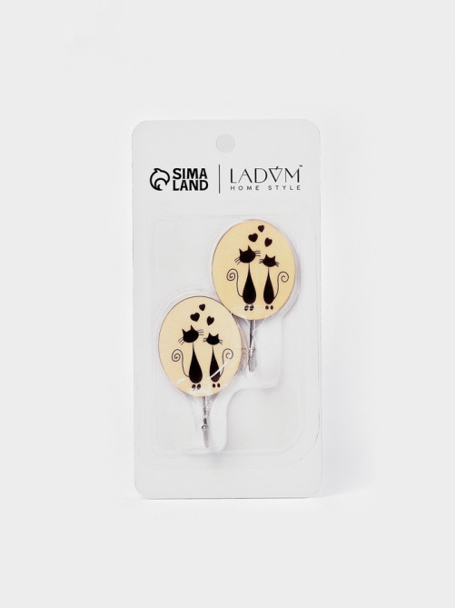 Набор самоклеящихся крючков LaDо́m Wooden animals, 2 шт., 8×2.7×4.3 см