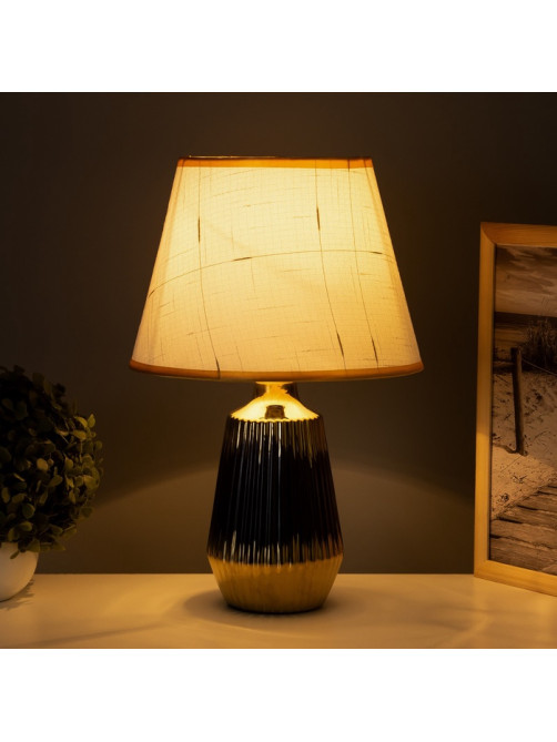 Лампа настольная «Кармен» 1×40 Вт Е14 черный/золото 24×24×40 см