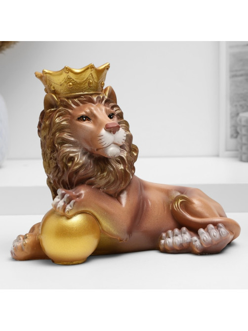 Копилка для денег «Лев с короной и шаром лежит», гипс, 19 см