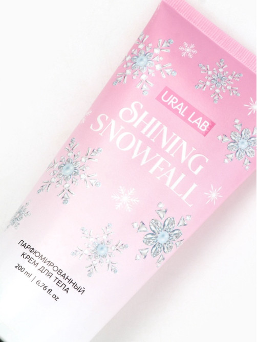 Крем для тела новогодний парфюмированный Shining Snowfall, 200 мл, URAL LAB