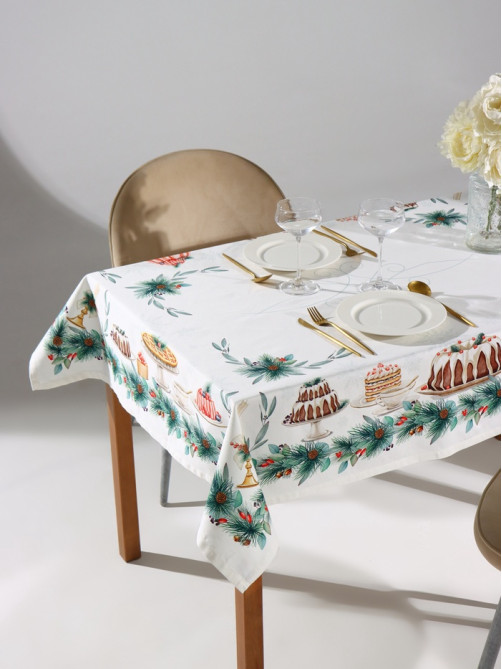 Набор новогодний «Этель» New Years treat: скатерть 150×110 см ±3 см с ВГМО, салфетки 40×40 см, 4 шт.