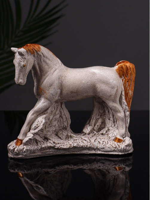 Фигурка гипс «Конь Граф», 12×16×6 см, бежевая