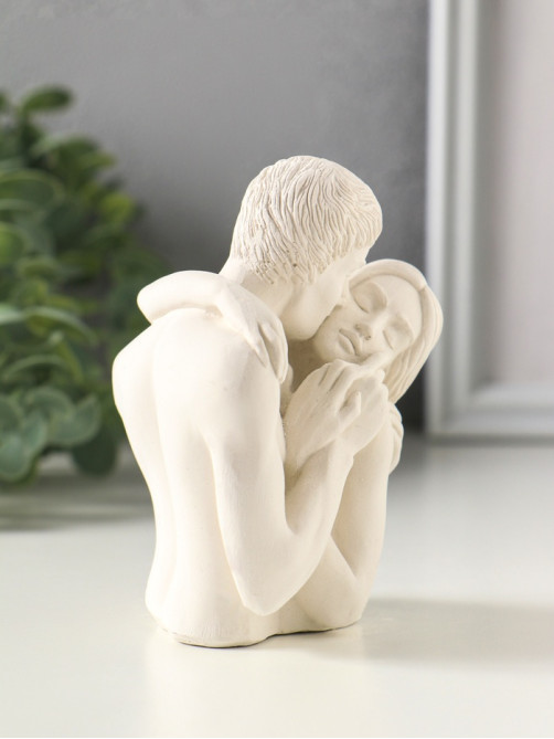 Фигурка «Любовь», 11×7×8 см, гипс