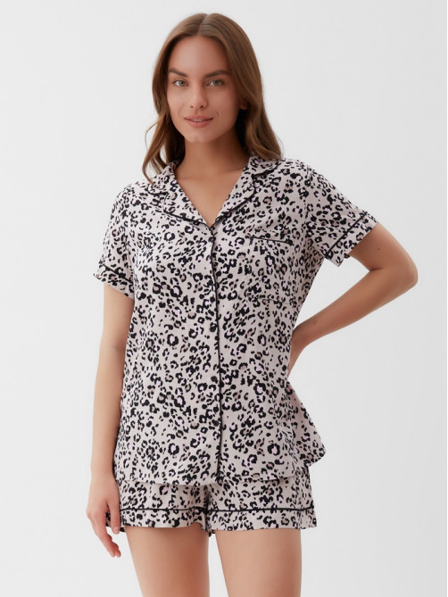 Пижама женская (рубашка, шорты) KAFTAN Leo, размер 48-50, розовая
