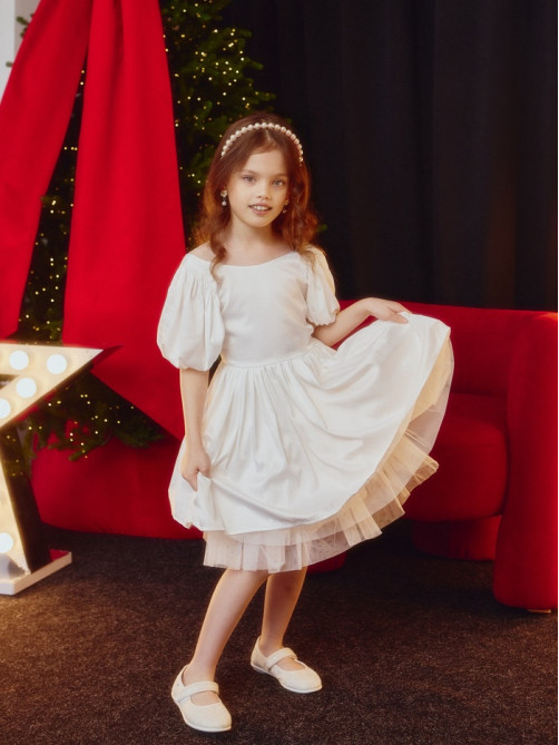 Платье нарядное для девочки MINAKU: PartyDress с рукавами, цвет молочный, рост 104 см