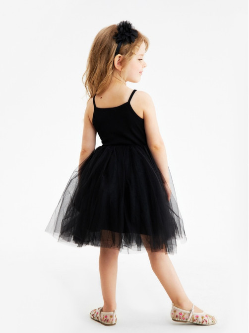 Платье нарядное для девочки MINAKU: PartyDress с пышной юбкой, чёрное, рост 98-104 см